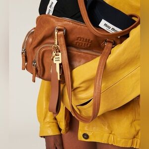 Miu Miu Top Handle Shoulder Bag Handbag Tote with Pockets in Brown Nappa Leather